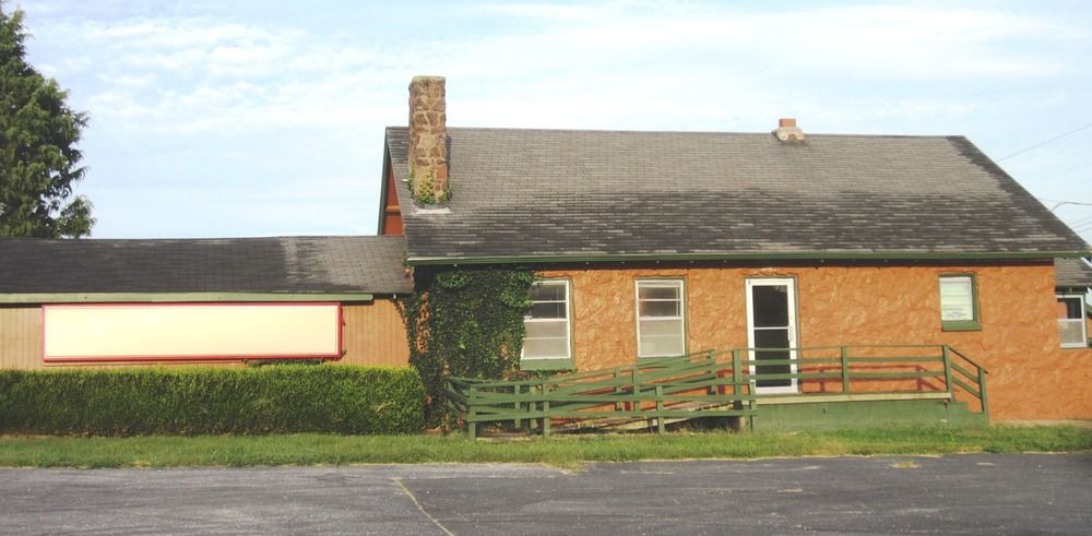 5135 S Campbell Ave, Springfield, MO 65810